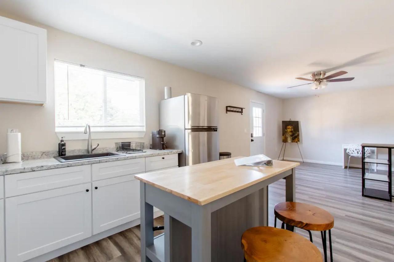רוזוויל Beautiful Spacious Guest Home מראה חיצוני תמונה