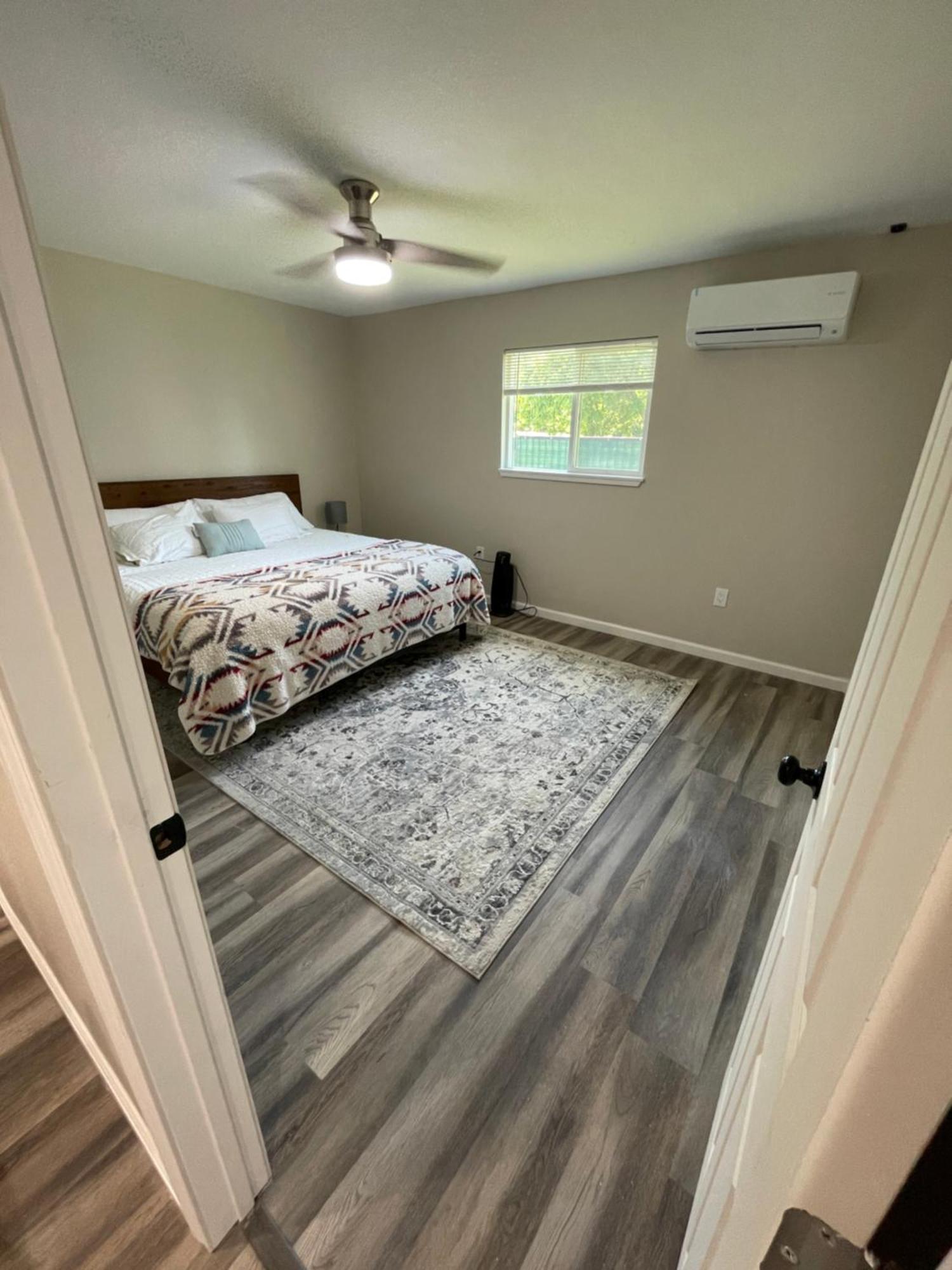רוזוויל Beautiful Spacious Guest Home מראה חיצוני תמונה